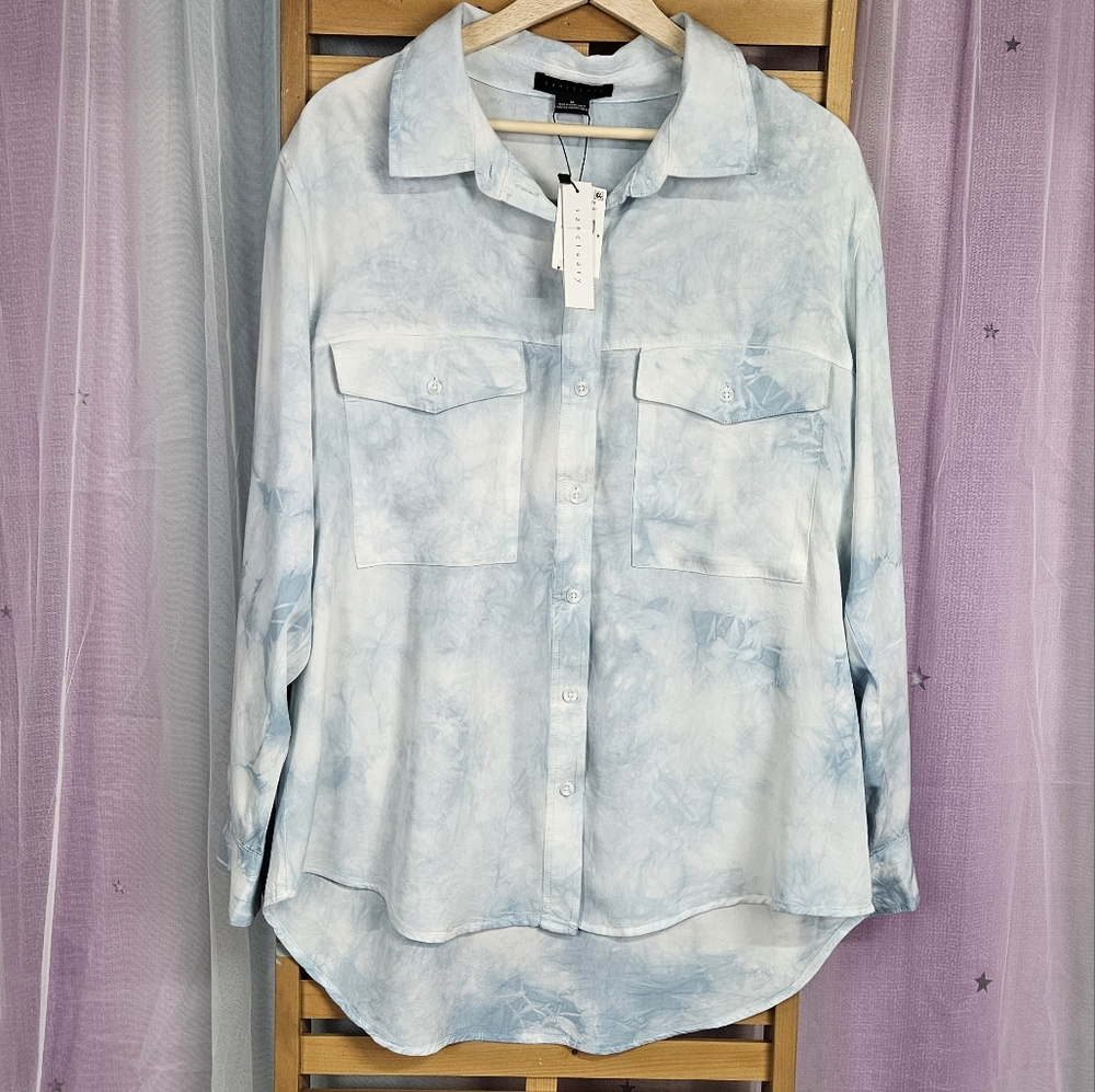 NWT Medium Sanctuary Boyfriend Shirt in Sky Blue Tie Dye